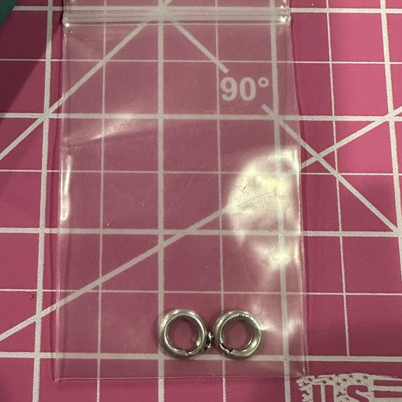 SOLD Authentic Tiffany & Co Retired Charm Clasps Jump Rings - Picture 5 of 5